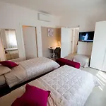 Daniela Fiera 3* Pero