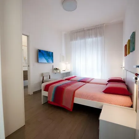 Daniela Fiera 3*