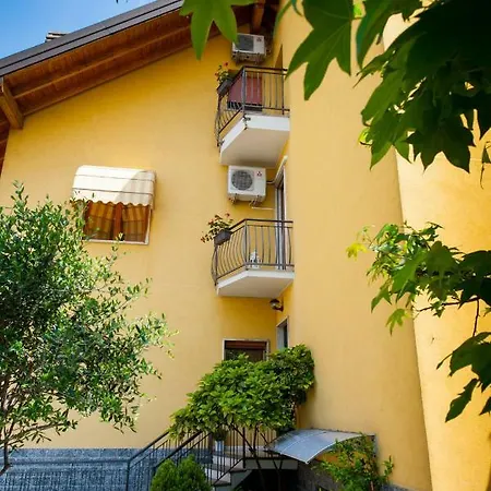 Daniela Fiera Bed & Breakfast Pero