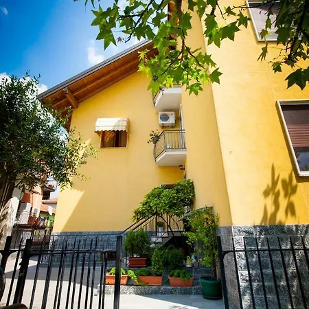 Daniela Fiera Bed & Breakfast Pero